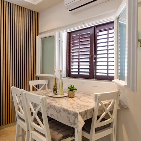 Apartament Posejdon *